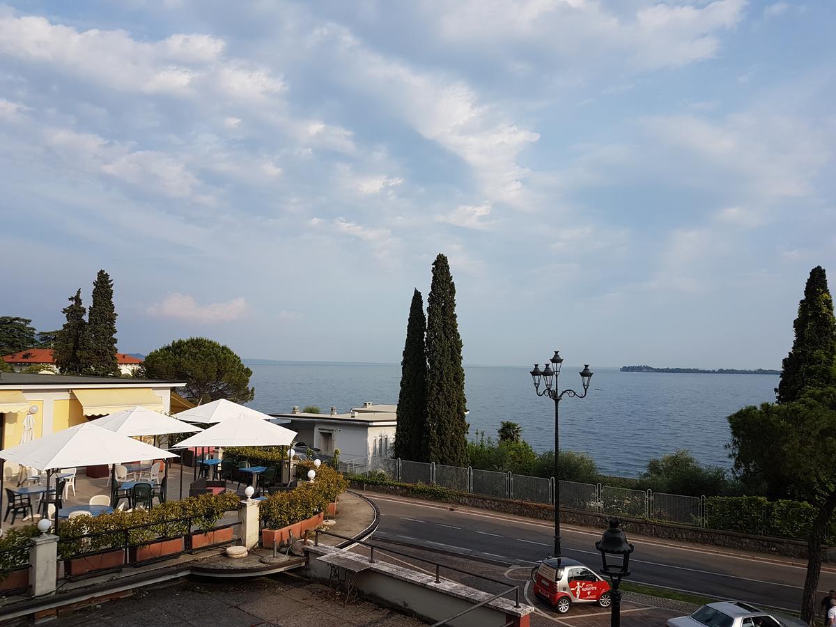 Hotel Made In Brazil à Gardone Riviera Extérieur photo