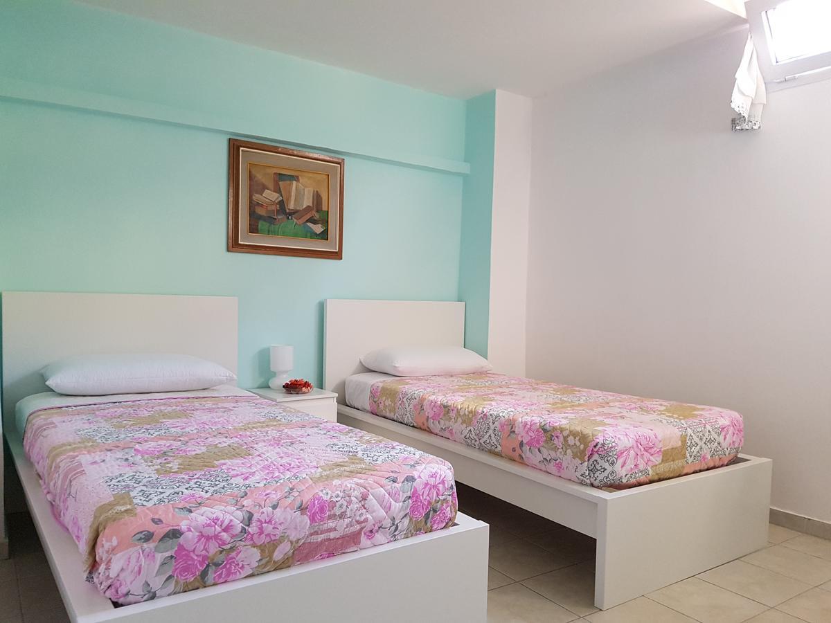 Hotel Made In Brazil à Gardone Riviera Extérieur photo